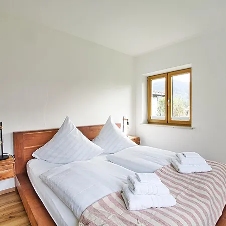 Weinbuch Apartman *