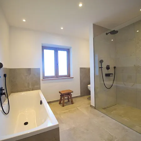 Apartman Weinbuch *